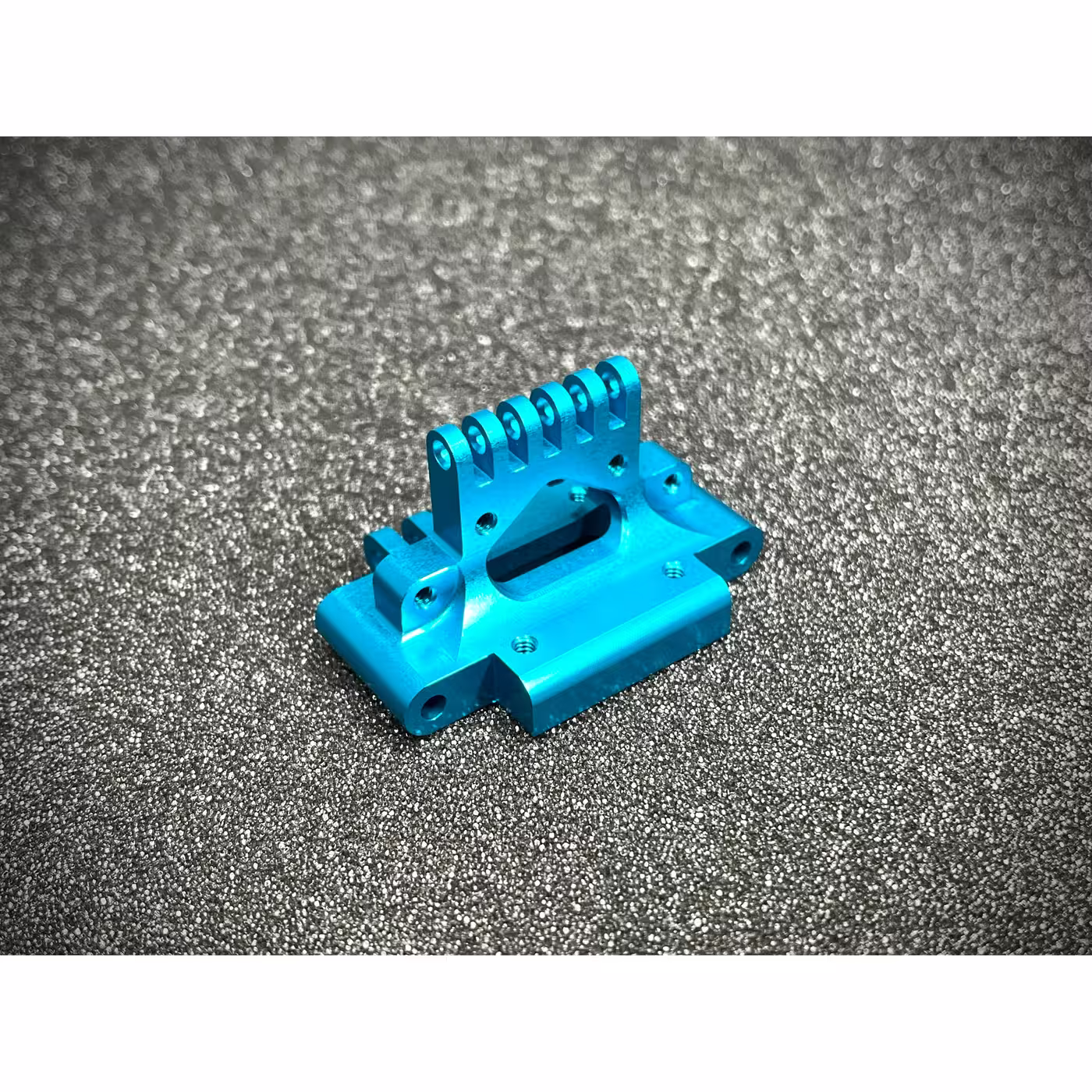 Losi XX Aluminum Front Bulkhead