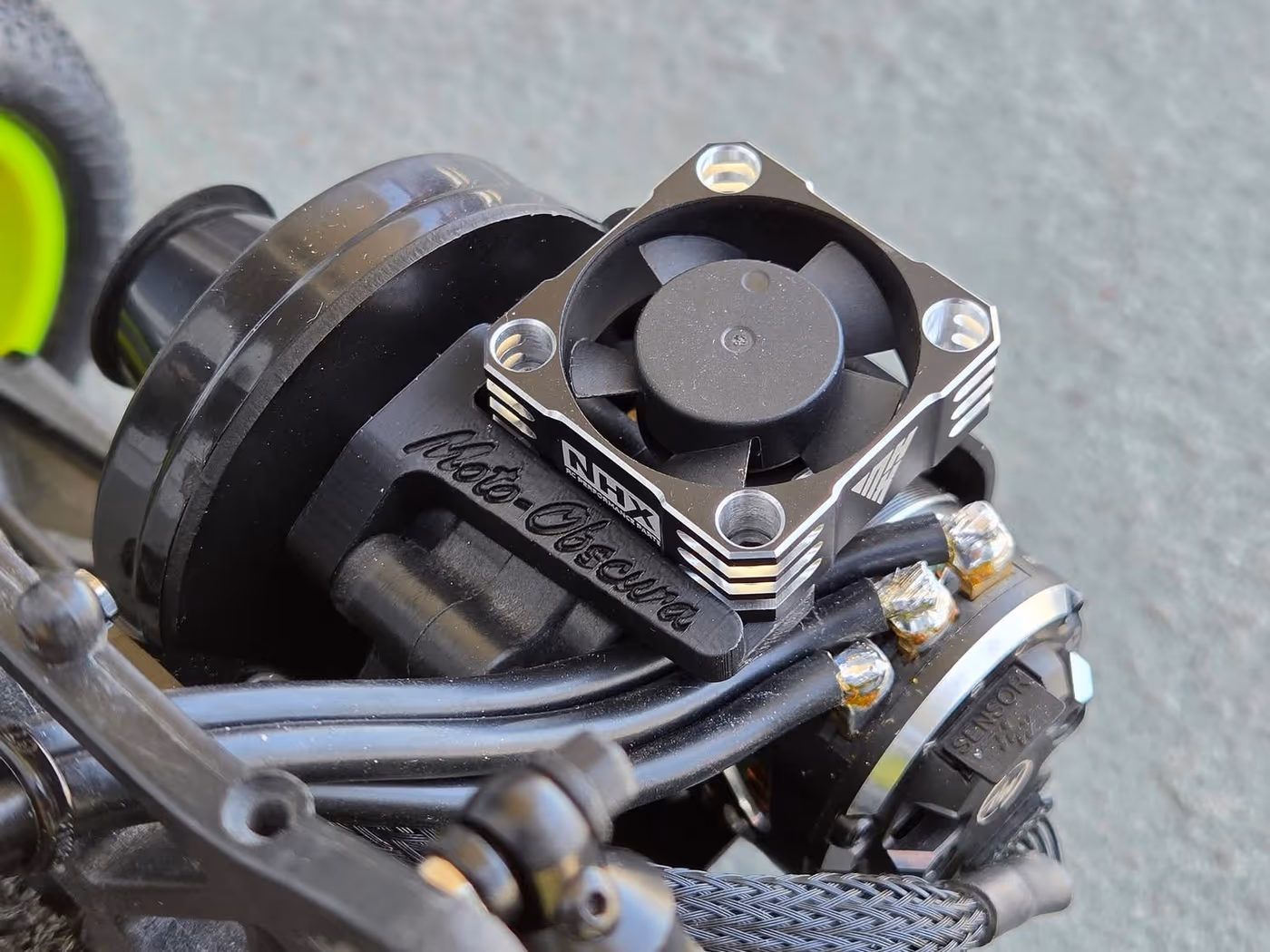 RC10 B2 / B3 / T3 30mm Fan Mount - Image 2